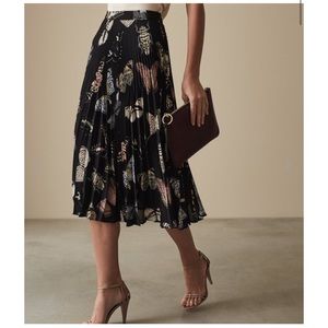 Reiss Sarah Butterfly Printed Midi Skirt - pleated